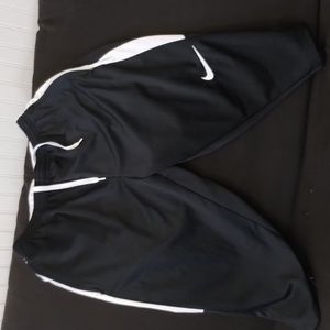 Men's nike soccer shorts 3/4 length